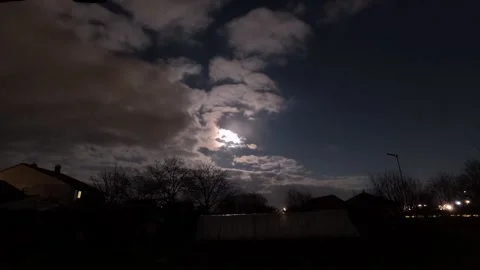 Full moon timelapse Видео 236937439