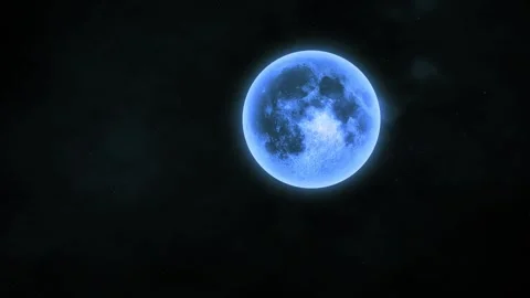Full moon view on a misty and foggy night. Full moon night sky. moon time l.. Stock Footage 293486045