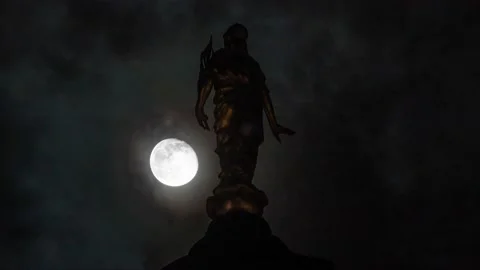 Full Moon With View Of Statue On Top Deutscer Cathedral, Berlin 스톡 동영상 147833139