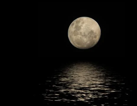 Full moon in water Foto stock