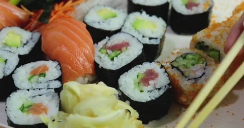 Full plate of sushi Video stock 155573547