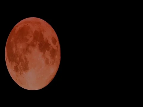Full Red Moon - time-lapse, motion Stock Footage 74159611