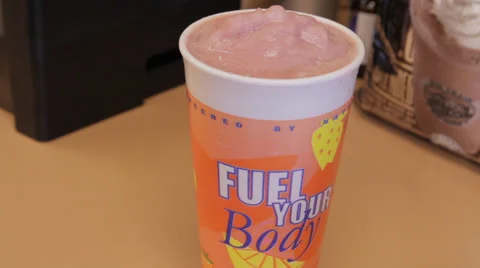 Full Smoothie on Counter Video stock 34204767