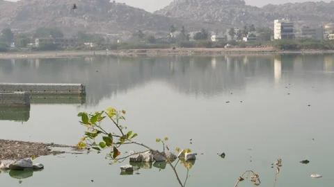 Full view of lake with mountains behind Stock Footage 150718166