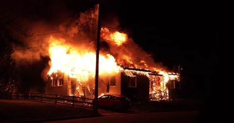 Fully engulfed house fire Stock Footage 130919268