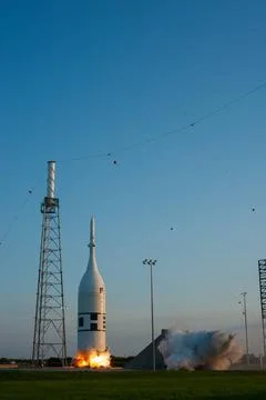 A fully functional Launch Abort System (LAS) with a test version of Orion ... Stockfoto's