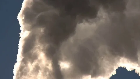 Fumes billow,smoke stack,air pollution,energy generation Video stock 85069481