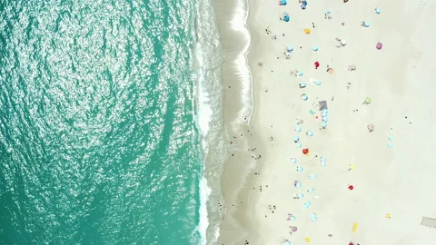 For fun, just add lots of sun. 4k drone footage of unrecognisable people Vidéo 201114776