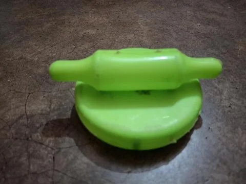 Fun roti maker toy lets kids mimic real cooking, Stock Photos