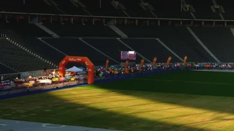 Fun run berlin olympic stadium ending time lapse Stock Footage
