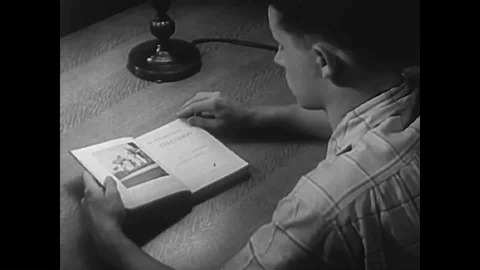 The function reference librarians is explained in the 1940s Video stock 90155423