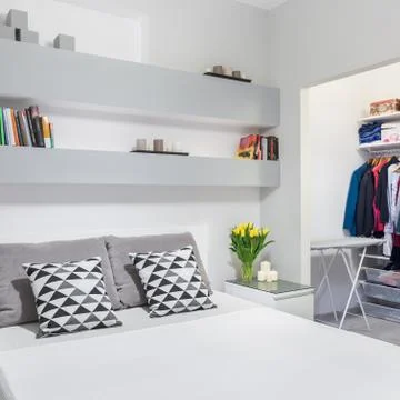 Functional bedroom with wardrobe Foto stock