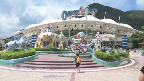 Functioning amusement Ocean Park in Hong Kong Stock Footage 170447898