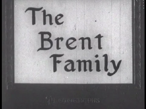 A functioning family during the 1940s. 動画素材 75326063