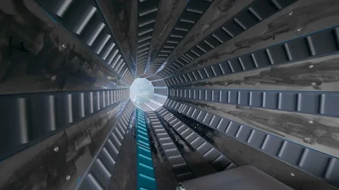 Functioning rolling conveyor with nothing inside Video stock 111236958