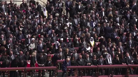 Funeral for Pope Francis held in St Peter's Square Stock Footage 307698096