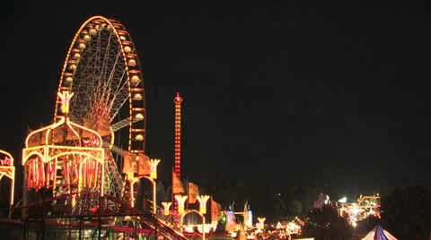 Funfair - pan left to right Video stock 11610450