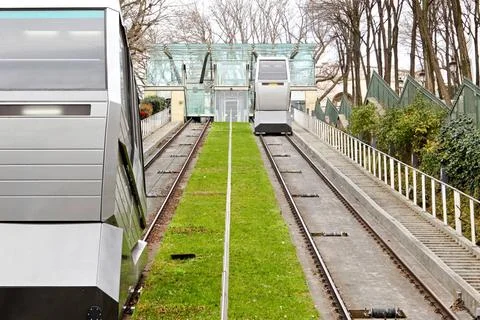 Funicular car Funicular cable car public transport at Montmartre in Paris ... Stock Photos