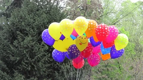 Funny balloons swaying in the wind Video stock 107031363