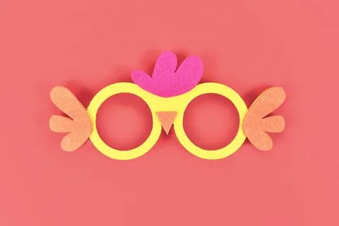 Funny chicken Easter glasses made of felt fabric Stock Photos