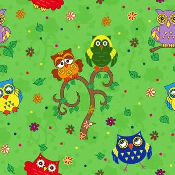Funny colourful owl seamless pattern over green Illustrazione stock