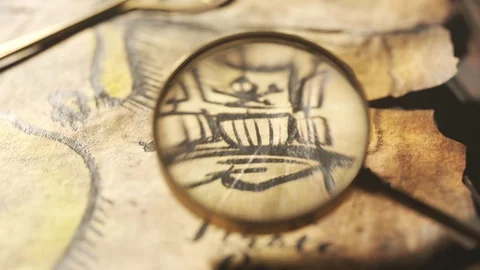 Funny hand-drawn ancient map with animated cartoon and magnifying glass. Stock-Footage 110100745