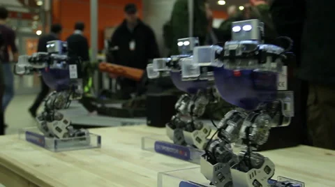 Funny robot performing dance Video stock 56802233