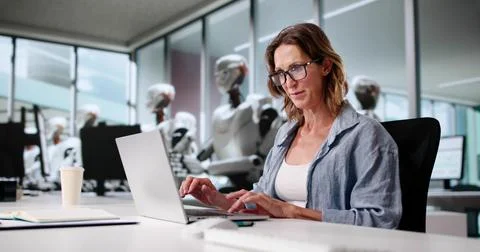 In The Future, AI And Humanoid Robots Replace Workforce Jobs. Foto stock
