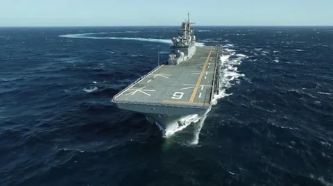 Future amphibious assault ship USS America (LHA 6) sails the Gulf. Stock-Footage 42683639