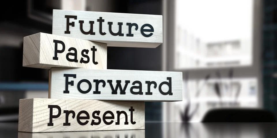 Future, past, forward, present - words on wooden blocks Illustrazione stock