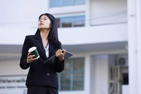 Future remote work combines technology smart phone digital business woman e.. Stock-Fotos