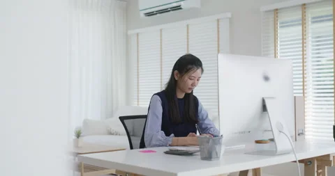 Future of talent workforce remote distant work challenge at home. Vidéo 195506571