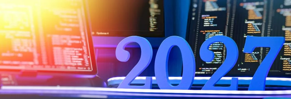 Future of Technology in 2027 With Coding Monitors, Software Engineering and D Fotos Stock