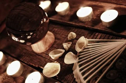 Future teller candle divination crystal ball for predicting the fate and s... Foto stock