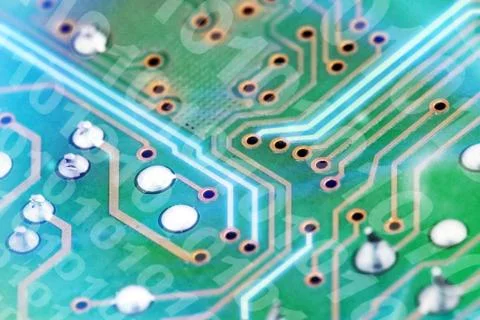 Futuristic electronic circuit board with binary code. Network and big data Foto stock