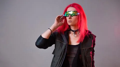 Futuristic glasses with backlight, an augmented reality gadget. Foto stock