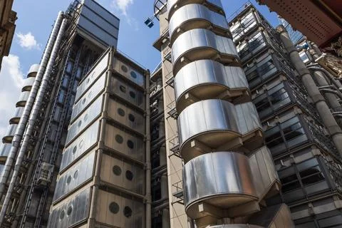 Futuristic high tech architecture of Lloyd's of London Stock Photos