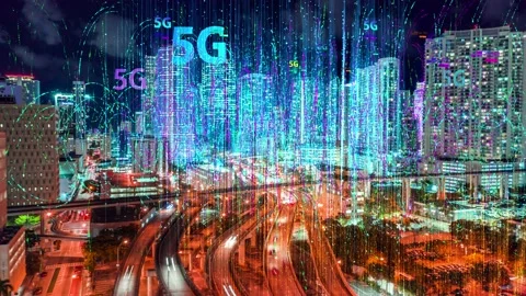 Futuristic network and 5G technology, Aerial view of the nigh City with Vídeo Stock 113199476