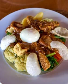 Gado gado, an Indonesian national dish, with fried tofu and tempeh, Bali, Stock Photos