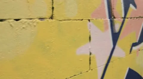 Gaffiti on wall 库存影片 21240947