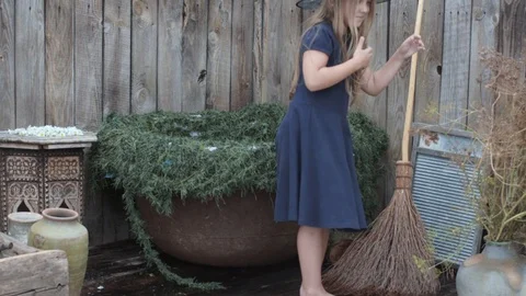 GAL 1857 動画素材 93215206