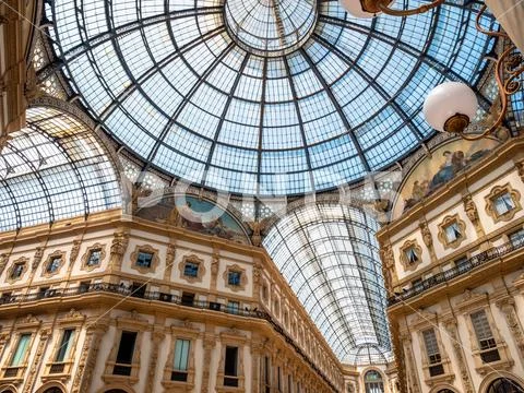 Galleria Vittorio Emanuele II the famous shipping arcade mall in the center of M Stock Photos