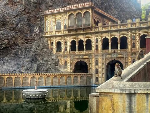 Galta Ji Temple complex in Jaipur, India 写真素材