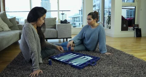 Game of Backgammon Stockbeeldmateriaal 129644060