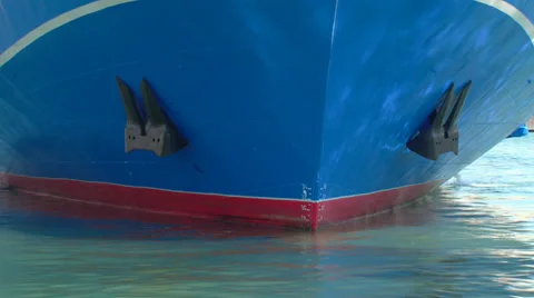 Game of the reflected light of pure water on board a cruise ship Stock Footage 29893870