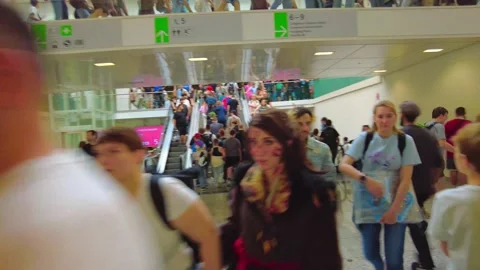 GAMESCOM 2024 Events People move in Hall, Cologne-Deutz Germany 動画素材 282934821