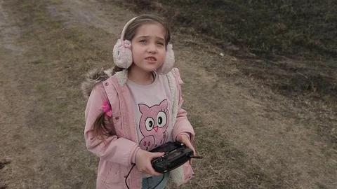 Gaming 08 Video stock 128826517