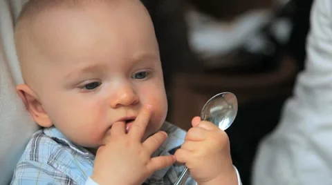 Gaming Baby 動画素材 8535662