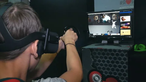 Gaming with virtual reality glasses. Stock Footage 122397536
