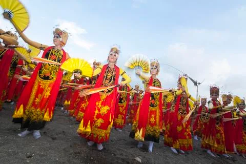 GANDRUNG DANCE Stock Photos
